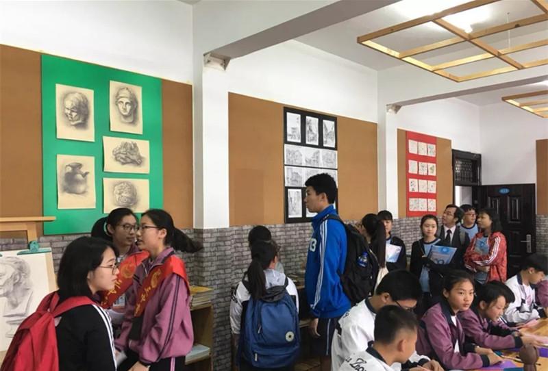 三中三澳門，探索與解析，三中三澳門，深度探索與解析