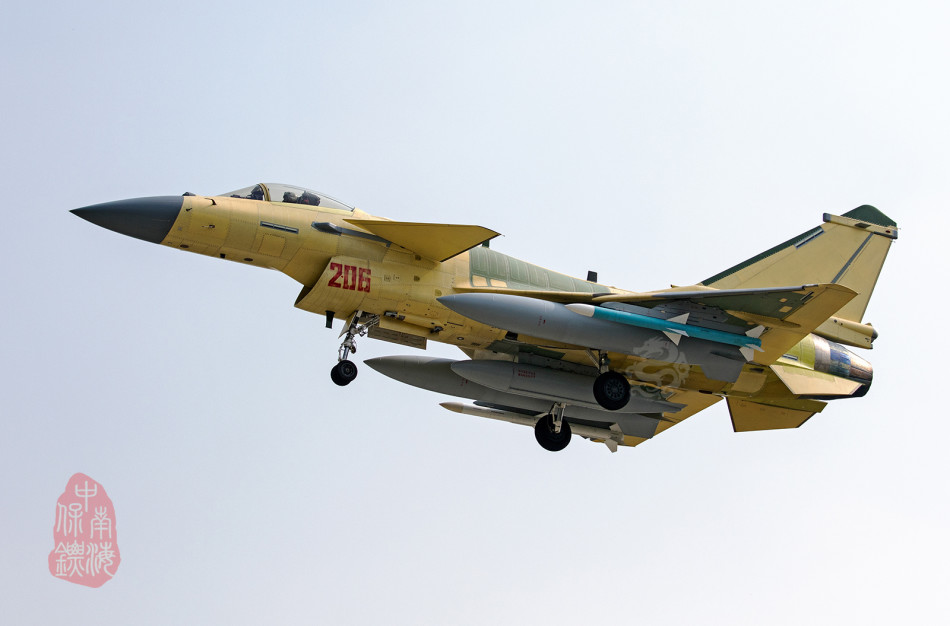 殲10的原型機是什么？深度解析中國空軍的主力戰斗機起源，揭秘殲10原型機，深度解析中國空軍主力戰斗機起源