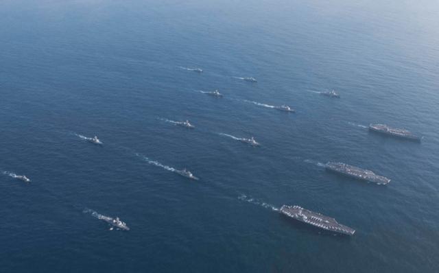 美軍艦穿越海峽，國際水域的航行自由與挑戰(zhàn)，美軍艦穿越海峽，航行自由與國際水域的挑戰(zhàn)