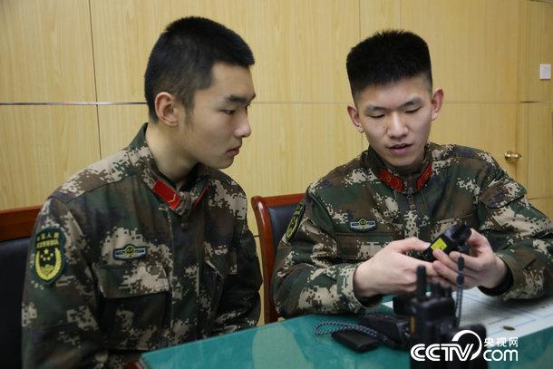 國防軍事頻道大家談，深度探討軍事話題，共筑國防強(qiáng)國夢(mèng)，國防軍事頻道深度探討，共筑國防強(qiáng)國夢(mèng)，軍事話題大家談