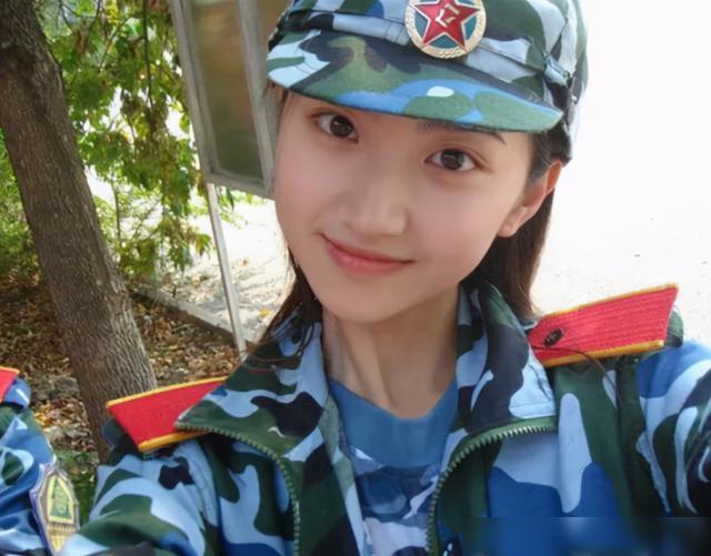 軍事直播間董嘉耀，一位軍事領域的佼佼者，董嘉耀，軍事領域的翹楚，深度解析軍事直播間
