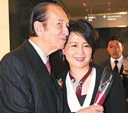 澳門精準四肖期期準免費查詢——揭秘預(yù)測玄機，澳門精準四肖期期準預(yù)測揭秘，免費查詢，期期準確預(yù)測玄機！