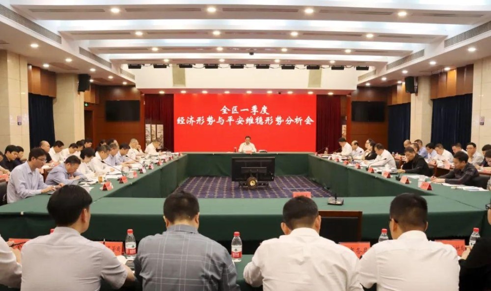 穩(wěn)包三肖必開一期王中王，揭秘彩票背后的秘密與策略，揭秘彩票背后的秘密與策略，穩(wěn)包三肖王中王一期必開！