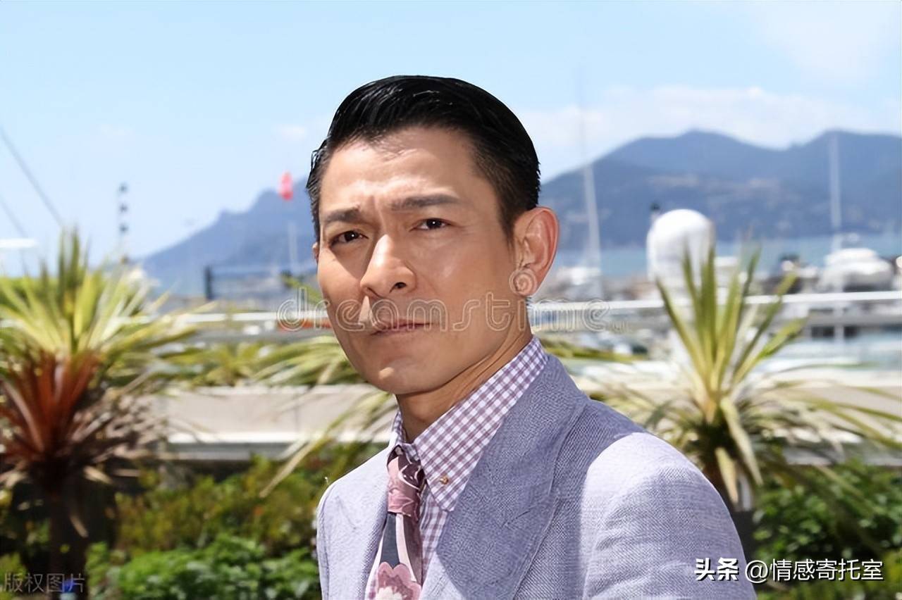 香港內(nèi)部一肖王中王新水，揭秘背后的秘密與探索真實面貌，香港內(nèi)部揭秘，一肖王中王新水背后的真相與真實面貌探索
