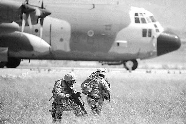 軍事新聞
