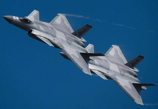 殲-20服役數量揭秘，中國空軍隱身戰斗機的蓬勃發展，揭秘殲-20服役數量，中國空軍隱身戰斗機蓬勃發展態勢