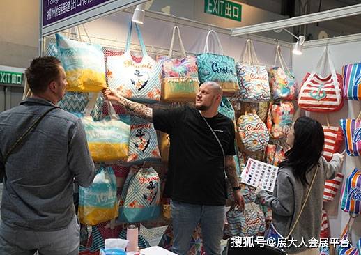 二四六香港資料期期準亮點，深度解析與獨特視角，二四六香港資料期期準亮點，深度解析與獨特視角揭秘