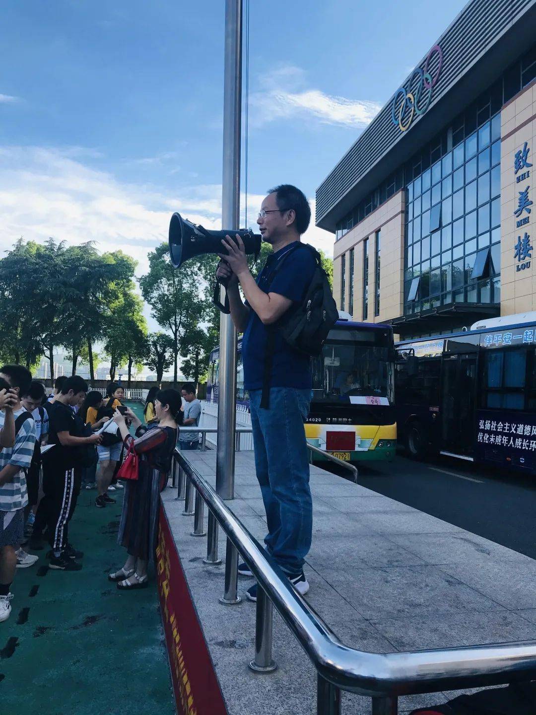 新澳門必中三個號碼,揭秘彩票背后的秘密與策略,揭秘彩票背后的秘密與策略,新澳門必中三個號碼解析