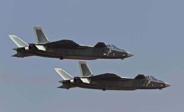 殲-20飛行速度，揭秘中國新一代隱身戰斗機的速度與性能，揭秘殲-20隱身戰斗機的速度與性能，中國新一代戰斗機的飛行速度探索