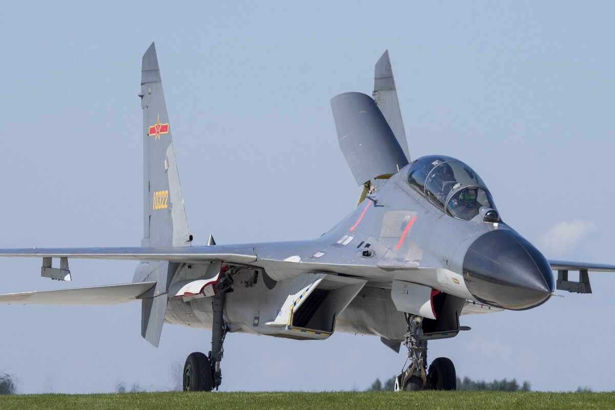 殲-11BS戰斗機,性能卓越與先進技術的完美結合,殲-11BS戰斗機,卓越性能與尖端技術的完美融合