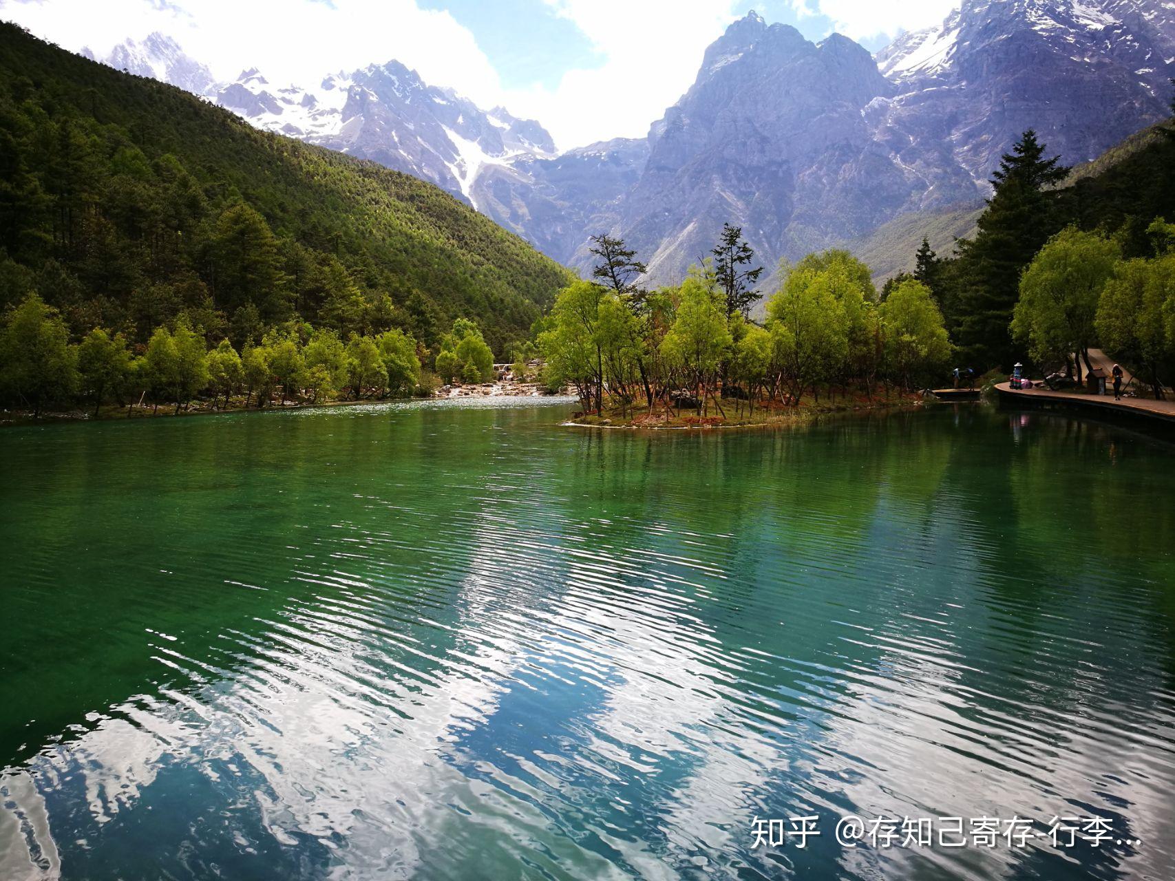 云南跟團游與自由行,哪個更適合你?,云南旅游,跟團游與自由行,哪個更合適?