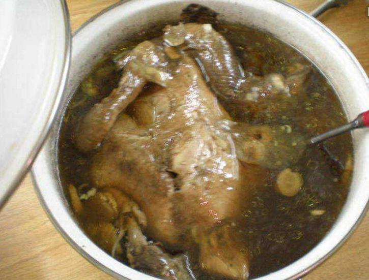 孕婦禁忌的食物，了解并遵循，保障母嬰健康，孕婦飲食禁忌解析，守護母嬰健康需知的食物禁忌