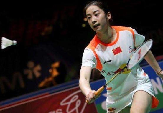 揭秘諶龍的身高與運動生涯，揭秘諶龍的身高與運動生涯，從數據看龍哥的輝煌之路