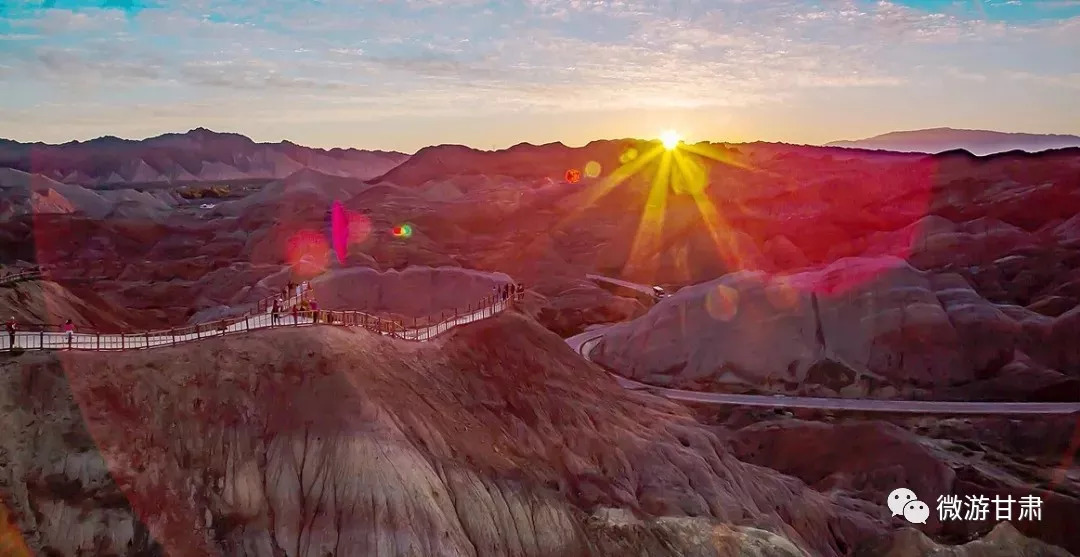 張掖七彩丹霞旅游攻略,張掖七彩丹霞,旅游攻略全解析