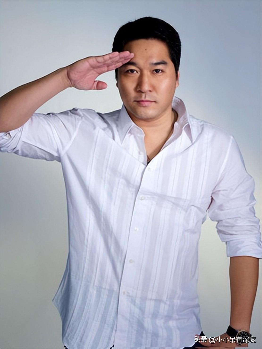 鳳凰軍情觀察室最新動態(tài),深度解析全球軍情變化,鳳凰軍情觀察室最新動態(tài),深度解析全球軍情變化綜述