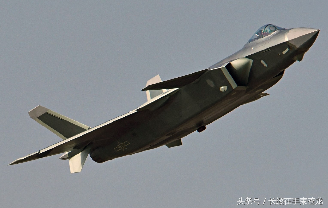 中國最新戰機殲-21，引領空中力量的革新突破，中國殲-21戰機革新突破，引領空中力量新時代
