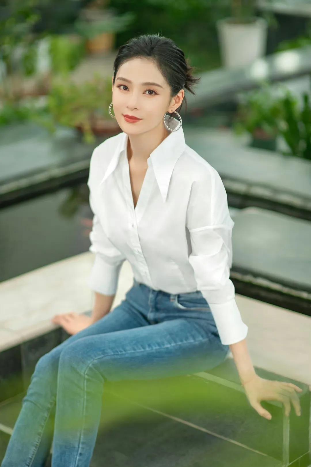 揭秘王媛可老公身份，他是誰(shuí)？，王媛可老公身份揭秘，他究竟是誰(shuí)？