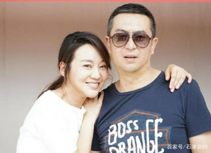 張嘉譯老婆是王海燕還是閆妮？揭秘真相，一網打盡所有細節，張嘉譯妻子身份揭秘，王海燕還是閆妮？真相與細節全解析