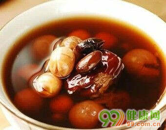 吃什么補血最快——補血食物的全方位解析，快速補血食譜，全方位解析補血食物助你恢復元氣