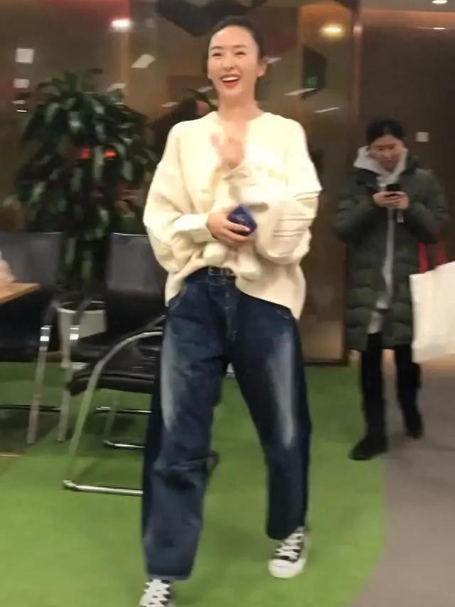 演員童謠資料，探索中國影視界璀璨明珠的旅程，童謠，中國影視界的璀璨明珠
