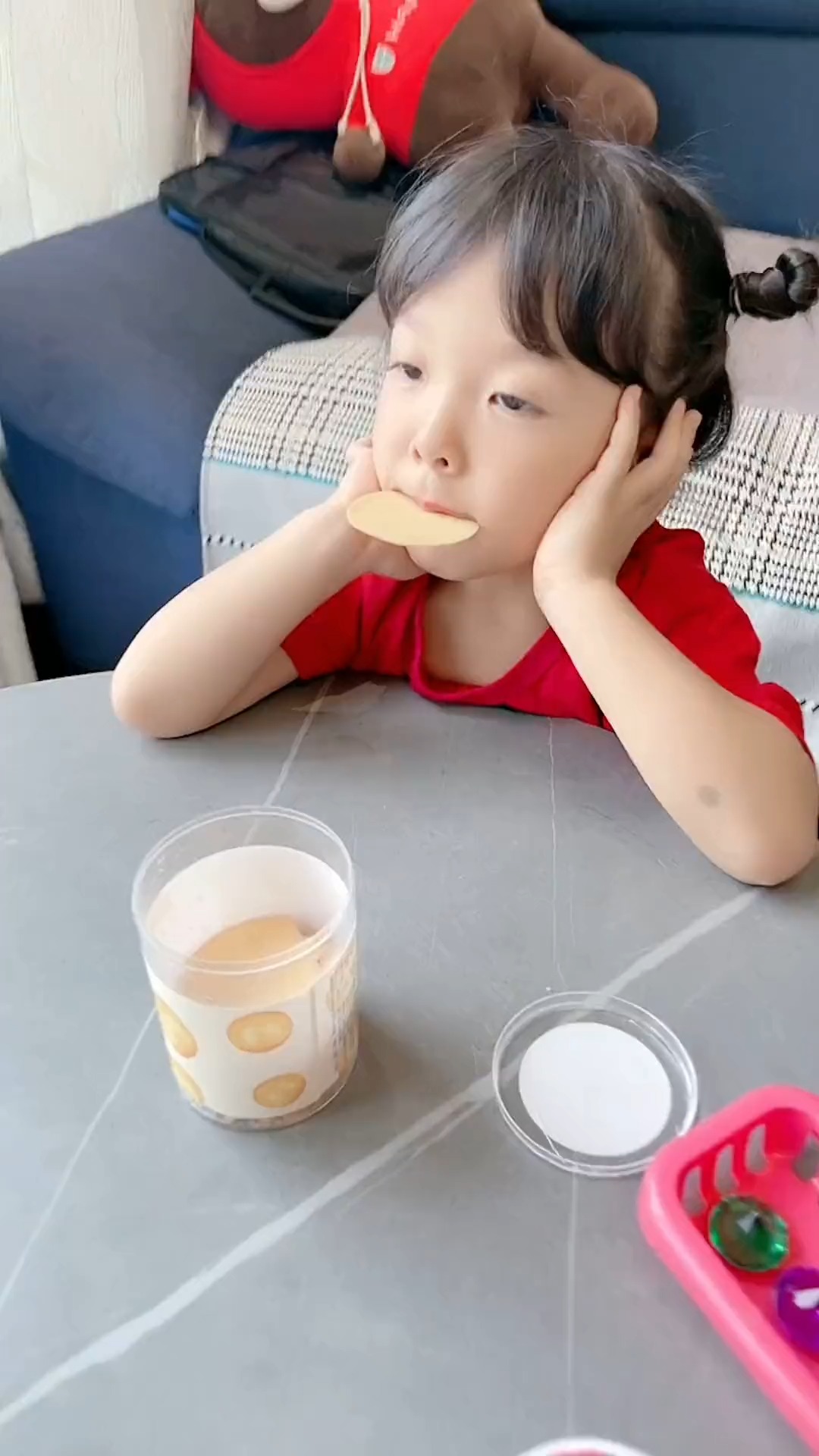 朱兩只吖秈秈個人資料,一位引人注目的個人簡介,朱兩只吖秈秈的引人注目個人簡介與資料