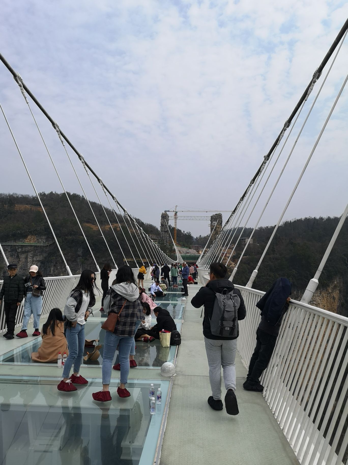 揭秘玻璃橋旅游景點所在地——探索極致高空體驗之旅,揭秘玻璃橋旅游景點,高空極致體驗之旅