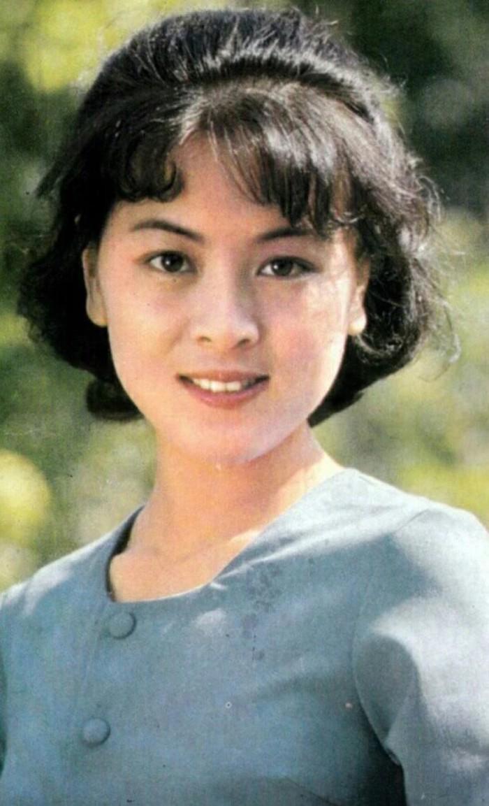 大陸女明星排行榜,璀璨閃耀的華語影視界之星,大陸女明星璀璨排行榜,華語影視界的閃耀之星