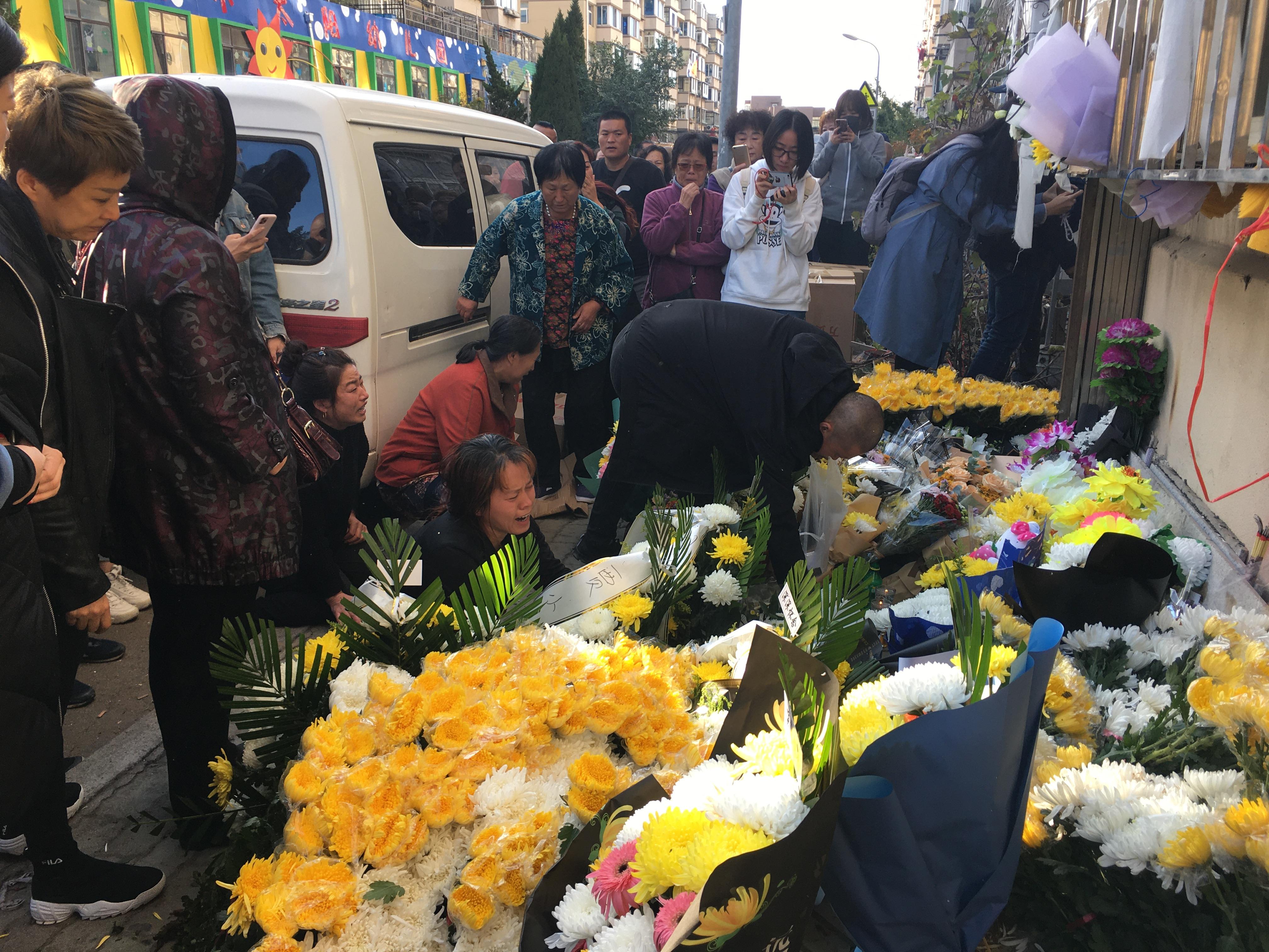 殲-10女飛行員英勇犧牲，永恒致敬她的遺志，殲-10女飛行員英勇犧牲，永恒致敬，傳承英雄遺志