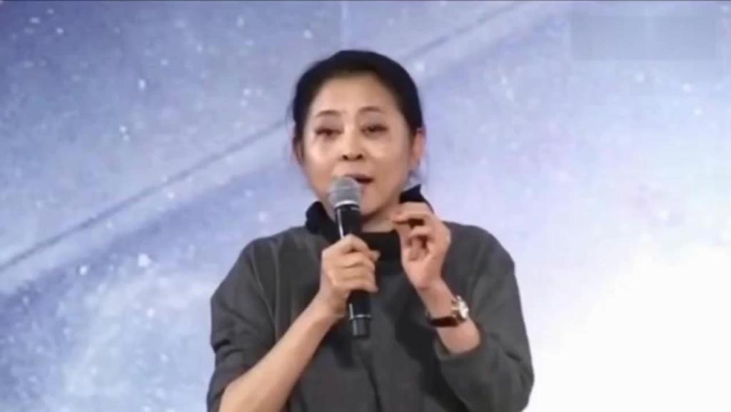 2023年倪萍近況,歲月靜好,優雅依舊,倪萍近況,歲月靜好,優雅不減