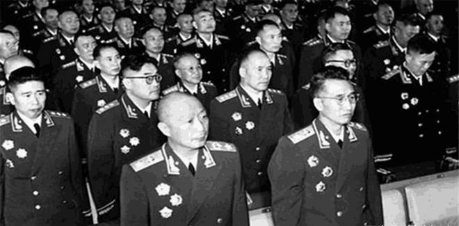 上將退休了,警衛工作的延續與尊重,上將退休后,警衛工作的傳承與尊重致敬