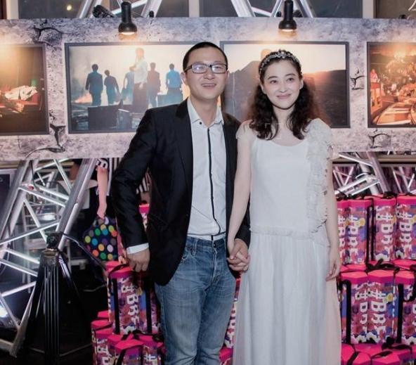 梅婷個人資料簡介及老公圖片,梅婷個人資料簡介與老公照片曝光