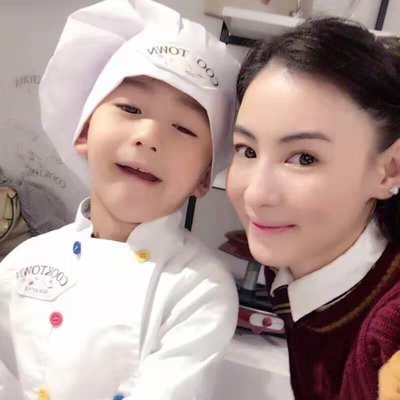 后悔坐月子玩手機,如何避免產后恢復中的遺憾與補救措施,后悔坐月子玩手機?產后恢復遺憾補救指南