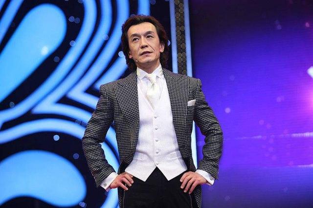 李詠個(gè)人資料簡(jiǎn)介,李詠個(gè)人資料簡(jiǎn)介,揭秘名人風(fēng)采