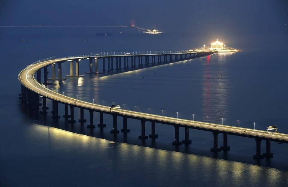 澳門正版精準(zhǔn)資料大全,掌握未來(lái)趨勢(shì)預(yù)測(cè)與策略秘籍(2025版),澳門正版精準(zhǔn)資料大全,未來(lái)趨勢(shì)預(yù)測(cè)與策略秘籍(2025版揭秘)