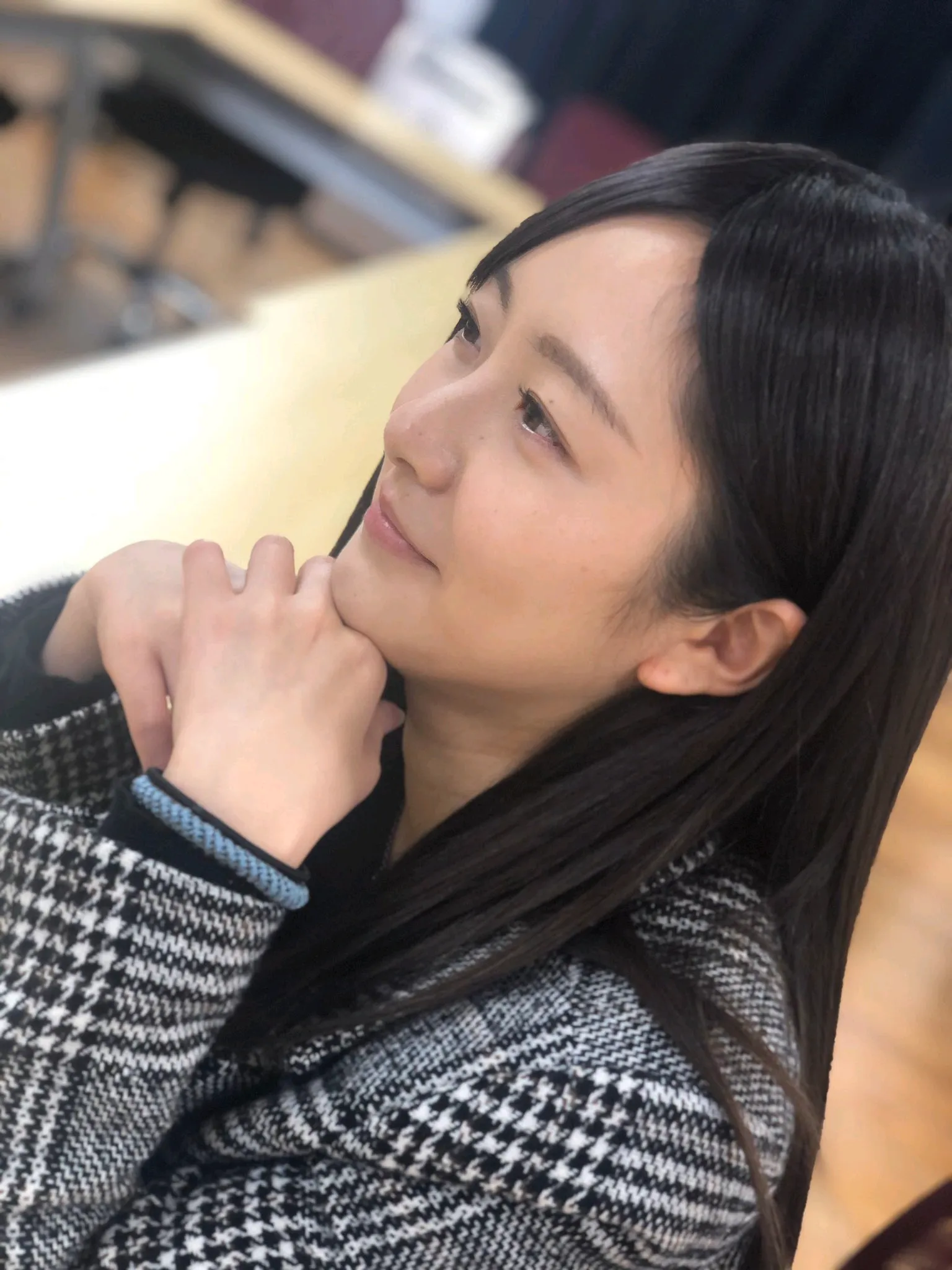 李勤勤個(gè)人資料及圖片簡介,揭開演藝界的魅力之星,李勤勤演藝生涯揭秘,魅力之星個(gè)人資料及圖片簡介