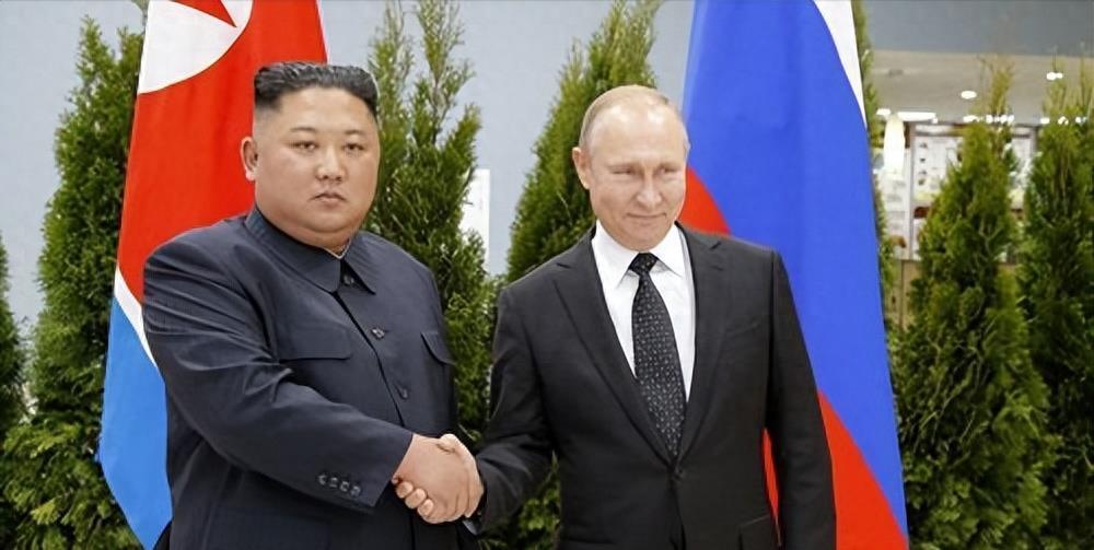 中俄此次軍演極為罕見,深度探討其背后意義與影響,中俄罕見軍演背后的深層意義與全球影響探討