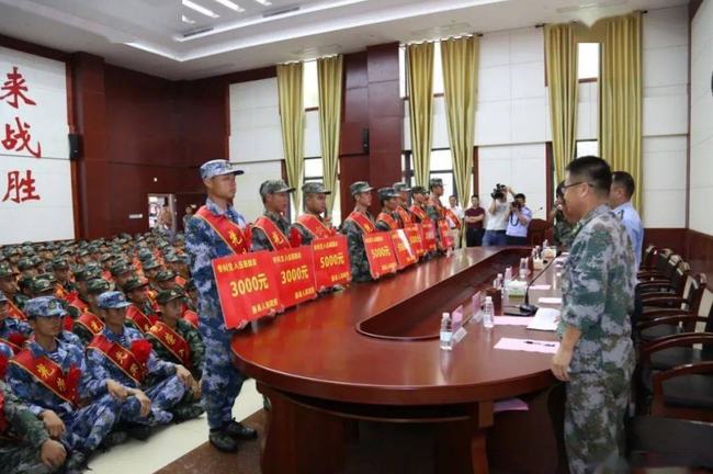 大專生當兵回來能否直接專升本?解讀相關政策與條件,大專生當兵后返校政策解讀,能否直接專升本及相關條件探討