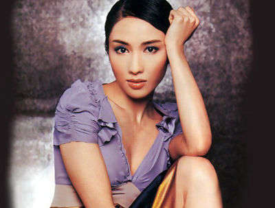 黎姿年齡與個人資料,揭秘女神的傳奇人生,黎姿的傳奇人生,年齡與個人資料的揭秘女神之路