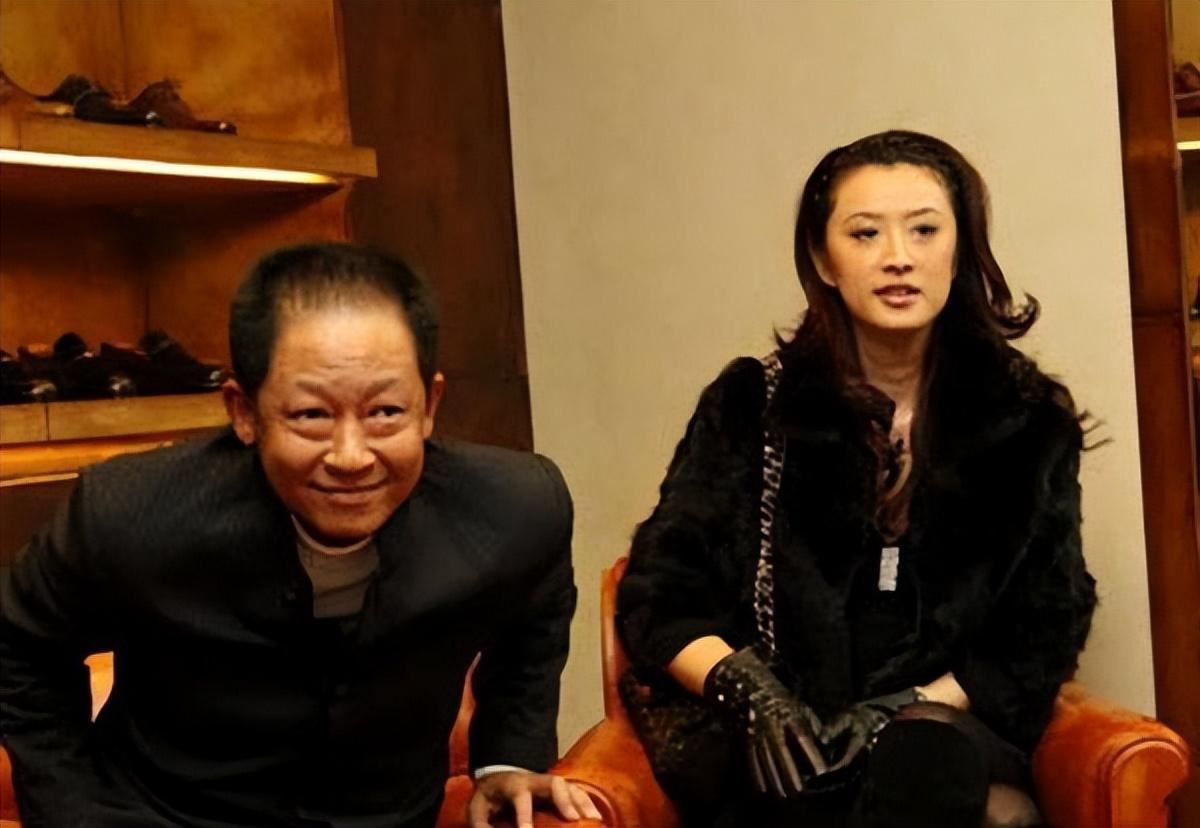 王志文老婆陳堅紅,演藝界的低調幸福,王志文妻子陳堅紅,演藝界的低調幸福時光