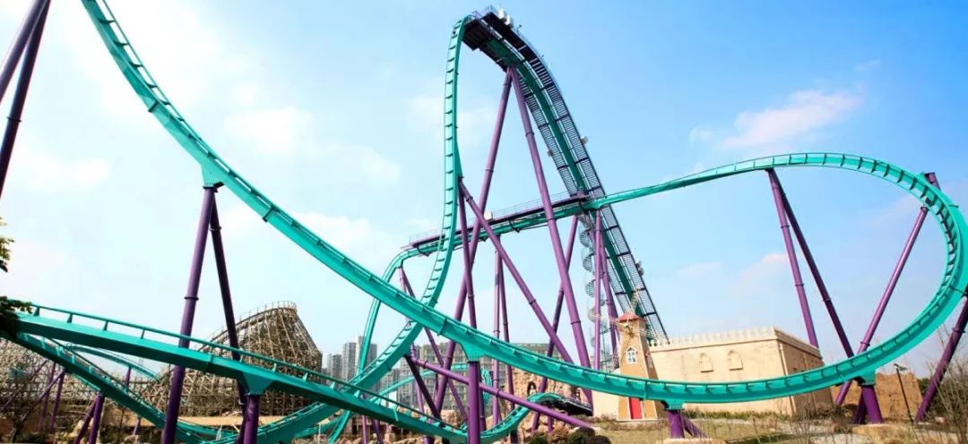 成都?xì)g樂谷游玩項目,樂趣無窮的樂園體驗,成都?xì)g樂谷,樂趣無窮的樂園體驗與游玩項目