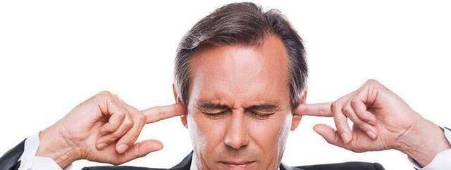 耳朵嗡嗡響是怎么回事?原因解析及應對方法,耳朵嗡嗡響的原因解析與應對方法指南