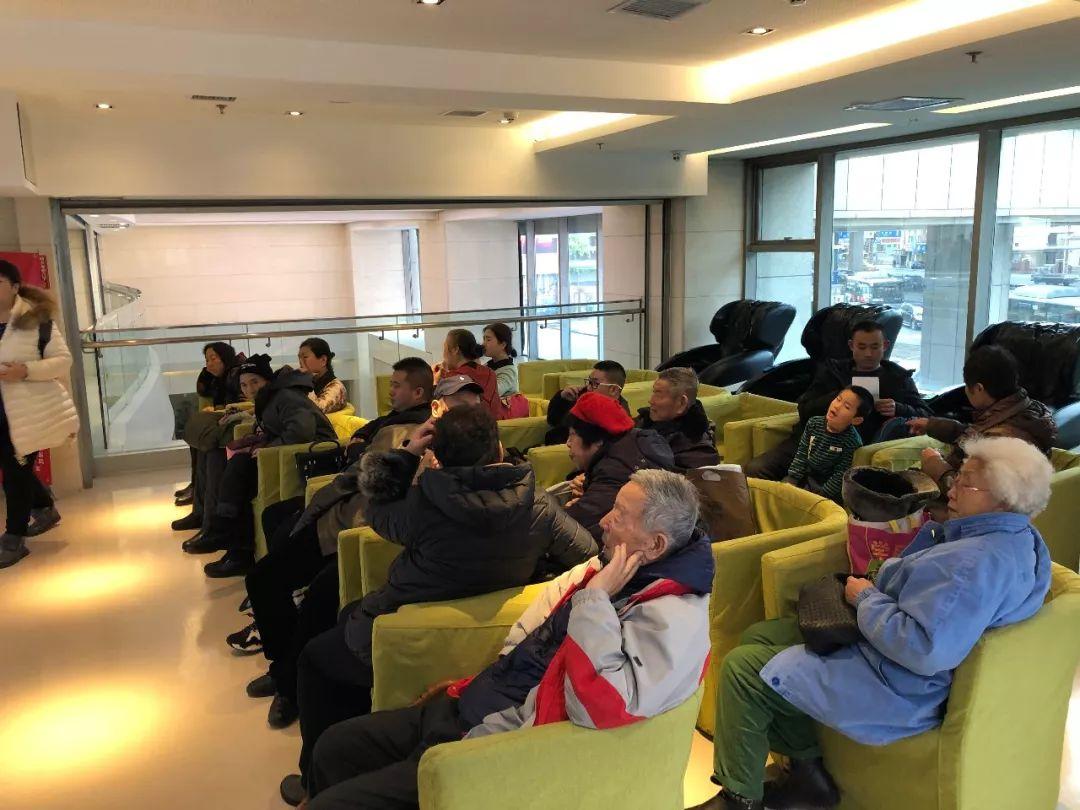 為何北京人不去301醫院看病——深度解析,深度解析,北京人為什么不去301醫院看病?