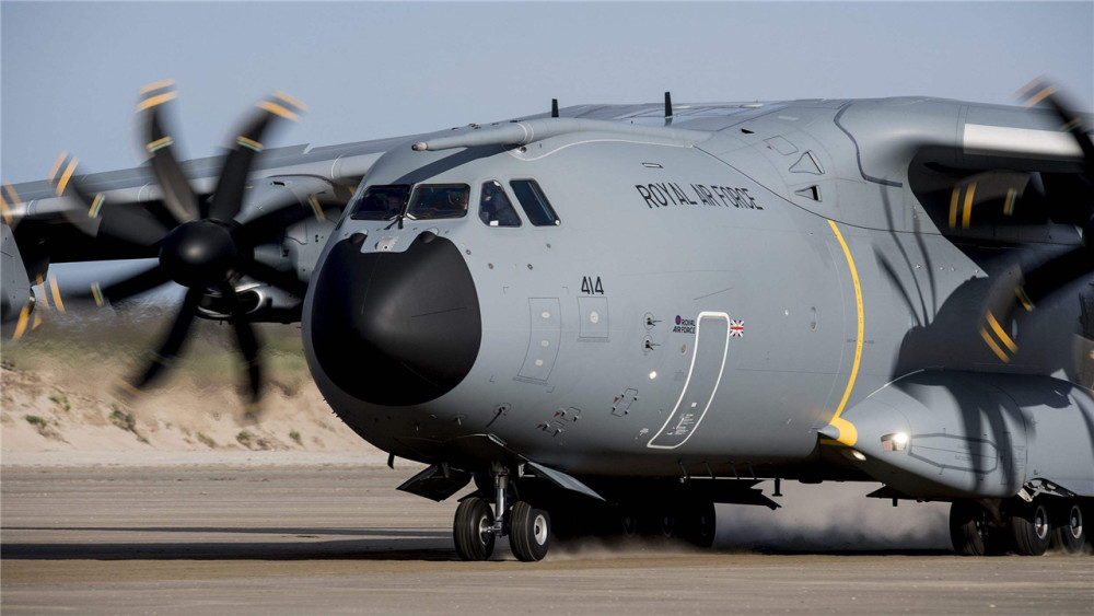 大型運輸機(jī)的技術(shù)革新與未來發(fā)展，大型運輸機(jī)的技術(shù)革新及未來發(fā)展展望