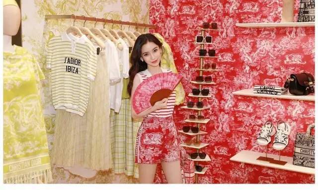 登上韓國熱搜榜的中國藝人,跨界影響力與文化的交融,中國藝人的跨界影響力與文化的交融,登上韓國熱搜榜的矚目之旅