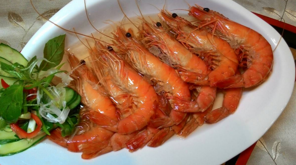 孕婦可以吃蝦嗎？——關于孕婦飲食中的蝦類食品探討，關于孕婦飲食中的蝦類食品，孕婦能否吃蝦？