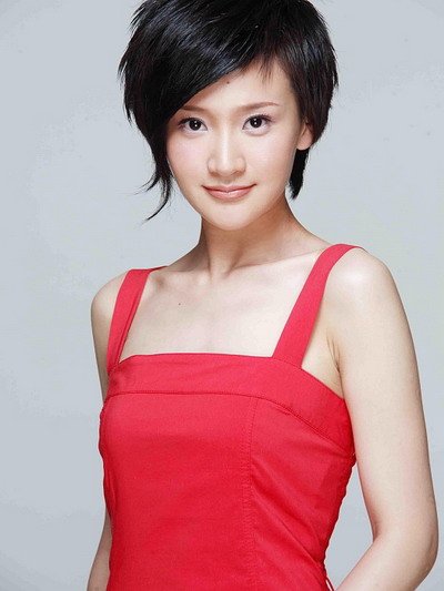 周家怡個人資料,深度解析一位引人注目的個人風(fēng)采,周家怡個人深度解析,展現(xiàn)迷人風(fēng)采的明星檔案