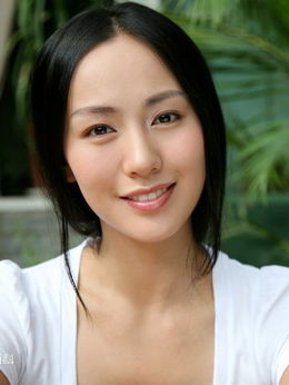 周家怡個人資料,深度解析一位引人注目的個人風(fēng)采,周家怡個人深度解析,展現(xiàn)迷人風(fēng)采的明星檔案