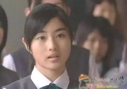 女明星都整過容嗎，深度探討與理解，女明星整容現象的深度探討與理解