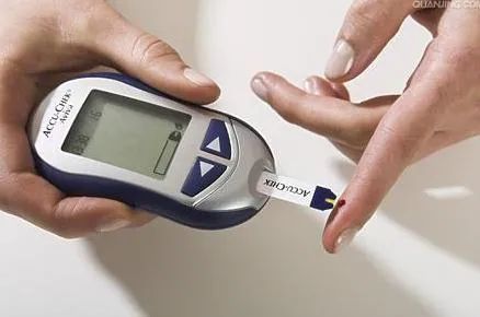 關于血糖值表，了解40至50歲正常血糖水平的重要性，了解血糖值表，揭示40至50歲人群正常血糖水平的重要性