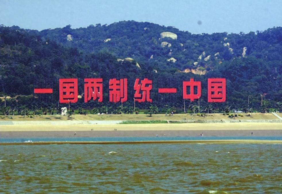 新澳門一碼一肖一特一中準(zhǔn)選今晚，揭秘精準(zhǔn)預(yù)測(cè)的秘密，揭秘澳門精準(zhǔn)預(yù)測(cè)一碼一肖一特今晚的秘密選號(hào)指南